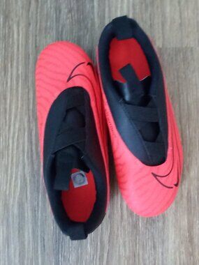 NIKE JR 3Y PHANTOM GX ELITE GRIPKNIT SOCCER CLEAT BRIGHT CRIMSON BLACK DD9549600